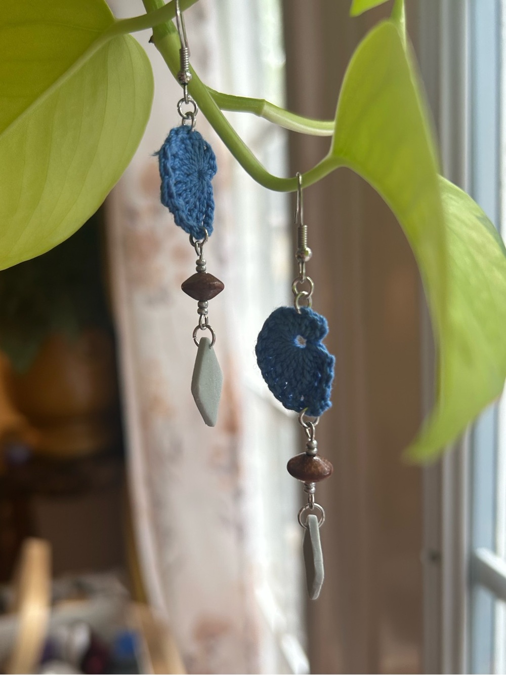 Shell Crochet Earrings - Picture 4 of 4